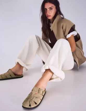 Cage Clogs