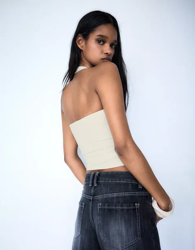 Halter Top με κουμπιά Halter Top με κουμπιά
