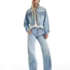 Κοντό Denim μπουφάν με στρας – Μπουφάν και καμπαρντίνα