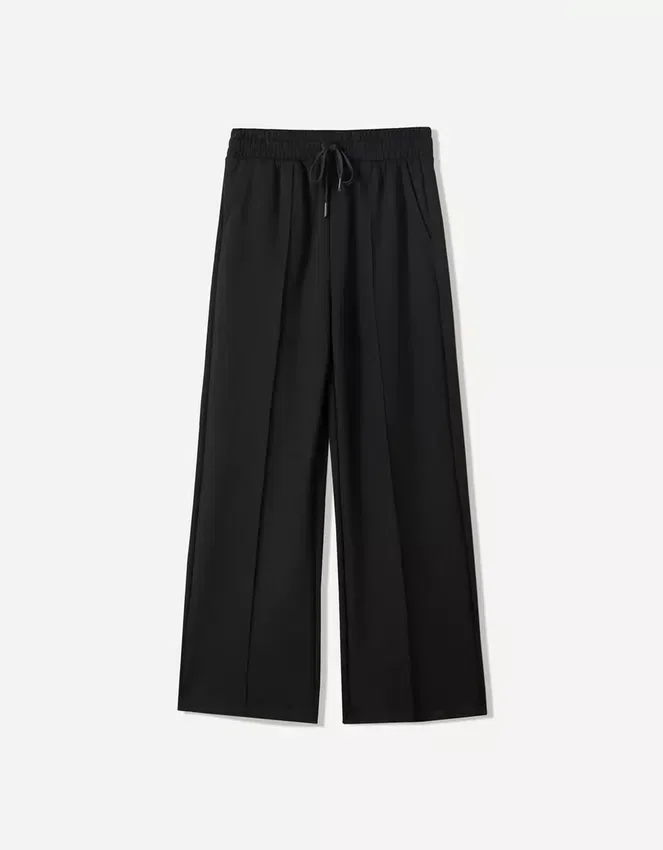 Απαλό παντελόνι με Wide Leg πόδια Απαλό παντελόνι με Wide Leg πόδια