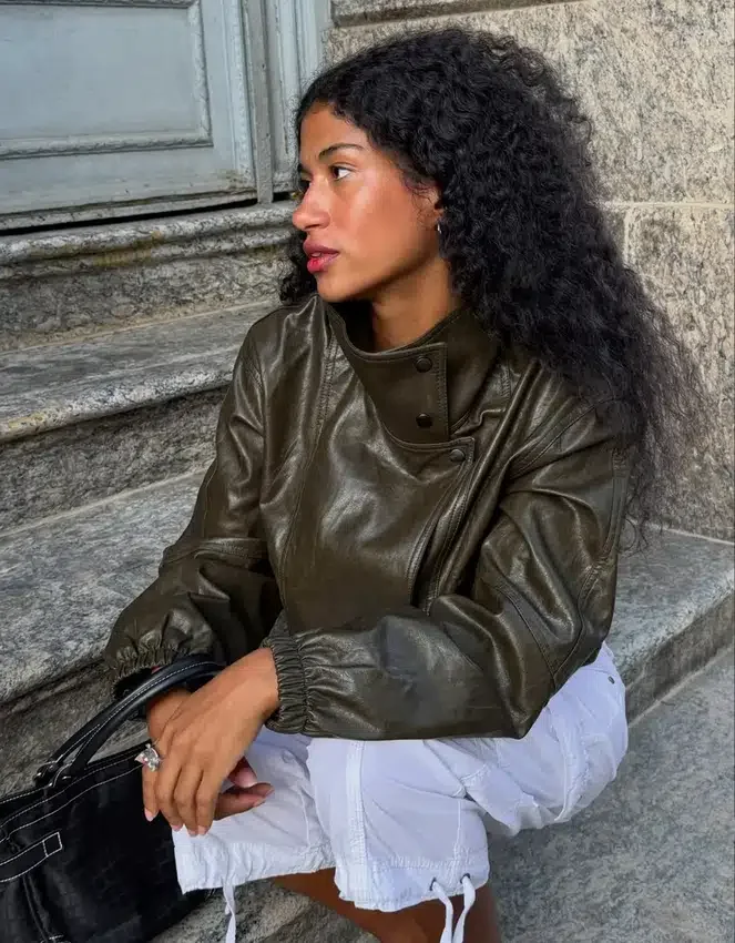Μπουφάν από Faux Leather με πέτο – Μπουφάν και καμπαρντίνα Μπουφάν από Faux Leather με πέτο – Μπουφάν και καμπαρντίνα
