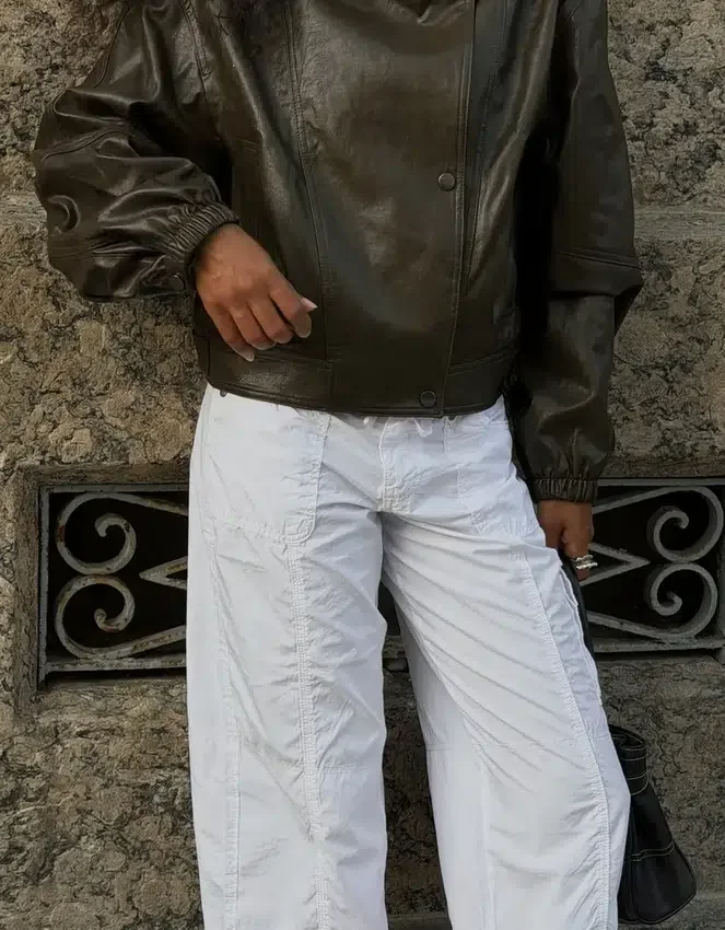 Μπουφάν από Faux Leather με πέτο – Μπουφάν και καμπαρντίνα Μπουφάν από Faux Leather με πέτο – Μπουφάν και καμπαρντίνα