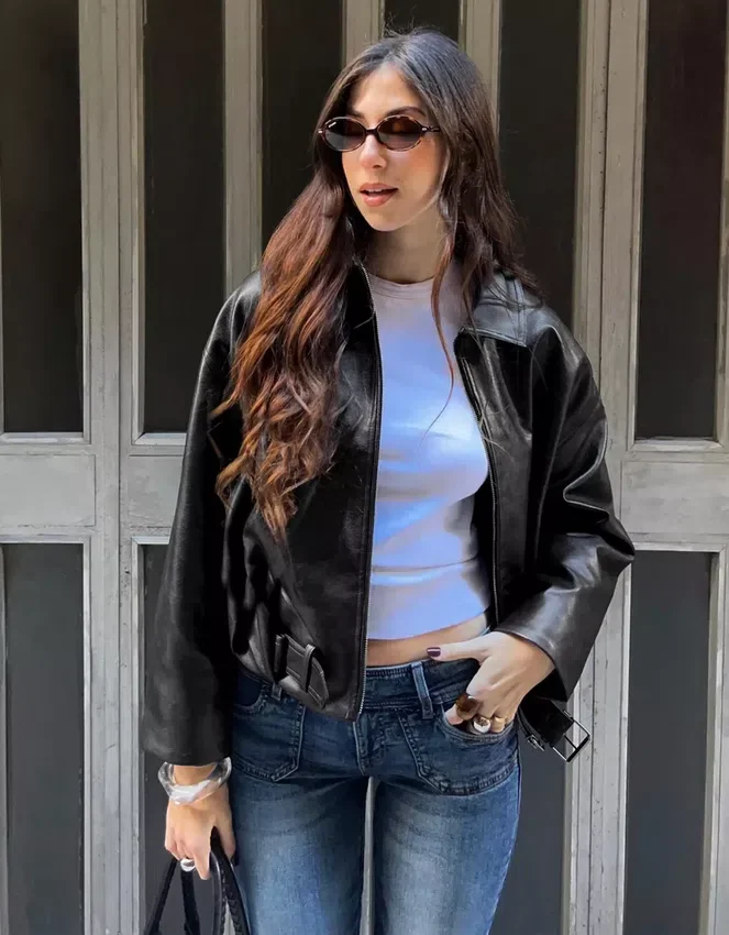 Μπουφάν Bomber με ζώνη από Faux Leather – Μπουφάν και Τρέντς – Γυναίκες Μπουφάν Bomber με ζώνη από Faux Leather – Μπουφάν και Τρέντς – Γυναίκες