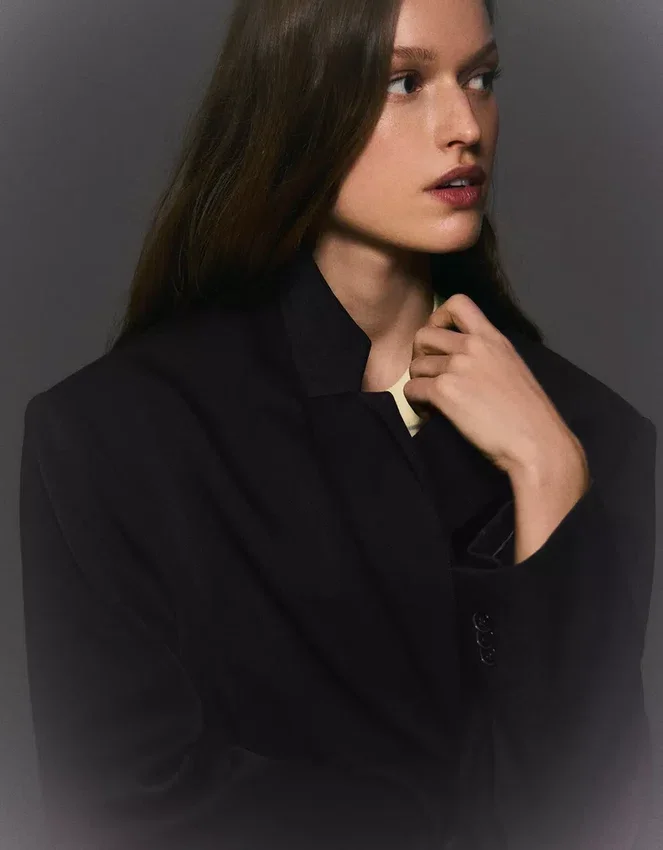 Oversize Blazer – Μπουφάν και Τρέντς Oversize Blazer – Μπουφάν και Τρέντς