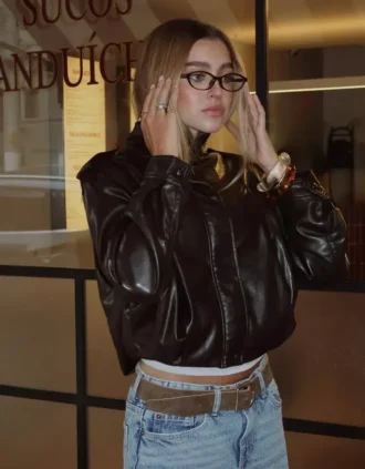 Πλισέ μπουφάν από Faux Leather Πλισέ μπουφάν από Faux Leather