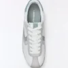 Ρετρό Sneakers με λεπτή σόλα Ρετρό Sneakers με λεπτή σόλα