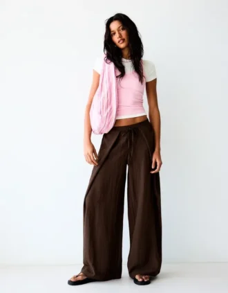 Ρουστίκ παντελόνι με Wide Leg και πιέτες