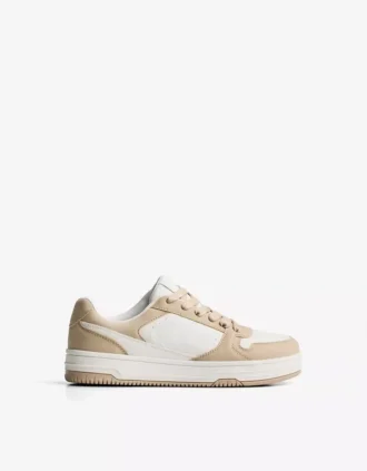 Sneakers με ρίγες σε αντίθεση Sneakers με ρίγες σε αντίθεση