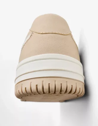 Sneakers με ρίγες σε αντίθεση Sneakers με ρίγες σε αντίθεση